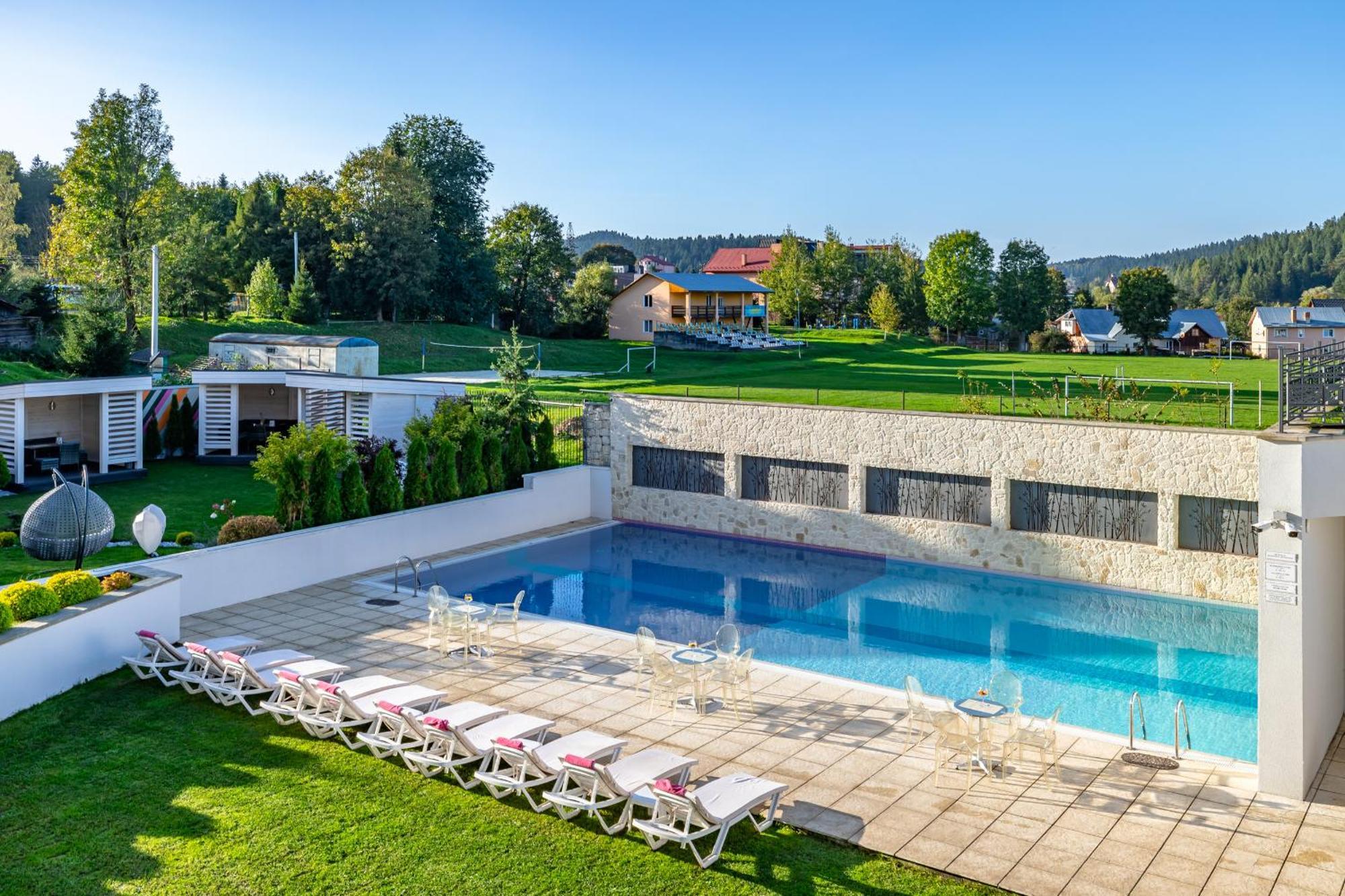 Hotel Tustan Skhidnytsia ภายนอก รูปภาพ