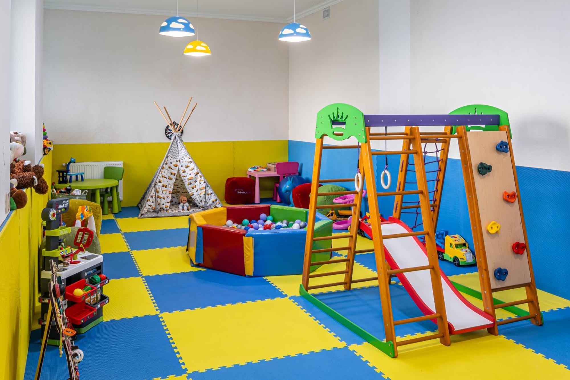 Hotel Tustan Skhidnytsia ภายนอก รูปภาพ