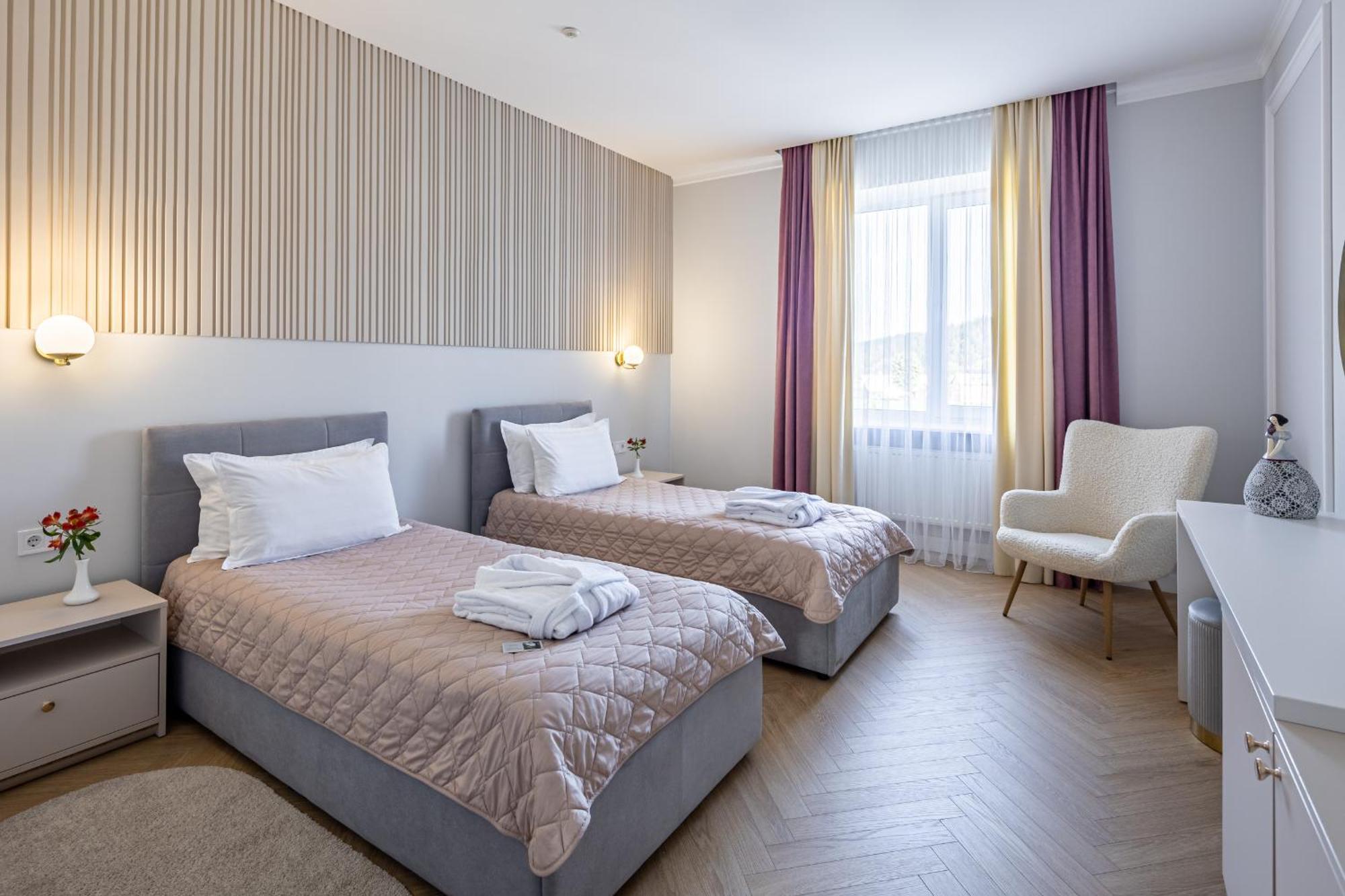 Hotel Tustan Skhidnytsia ภายนอก รูปภาพ