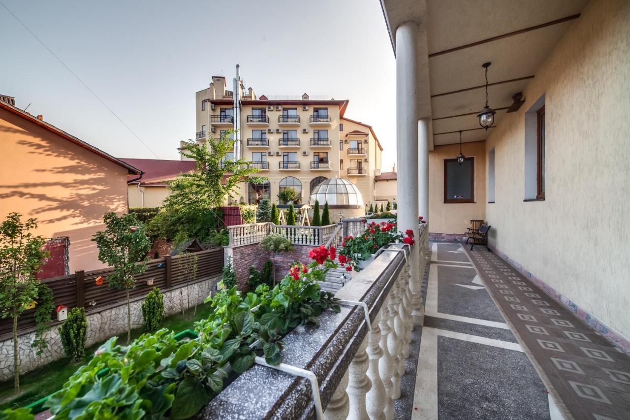 Hotel Tustan Skhidnytsia ภายนอก รูปภาพ
